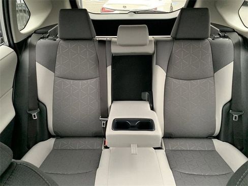 New 2025 Toyota RAV4 XLE image 30