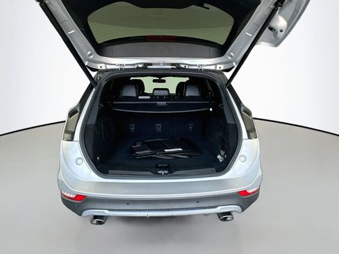 Used 2019 Lincoln MKC Reserve FWD image 28