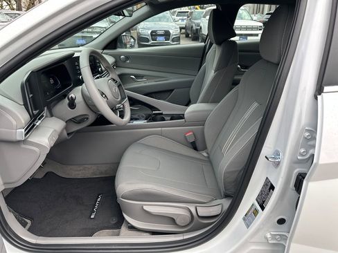 New 2026 Hyundai Elantra SEL Sport Premium FWD image 10