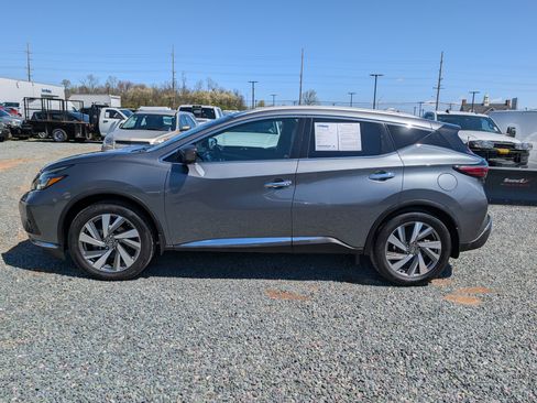 Used 2020 Nissan Murano SL w/ Cargo Package image 2