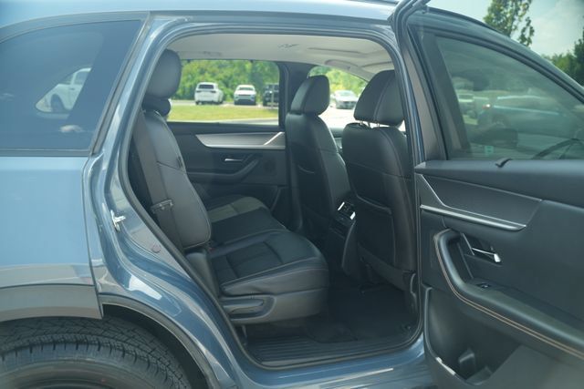 Used 2025 MAZDA CX-70 3.3 Turbo w/ Preferred Package AWD/4WD image 23