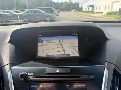 Used 2020 Acura MDX w/ Technology Package AWD/4WD image 11