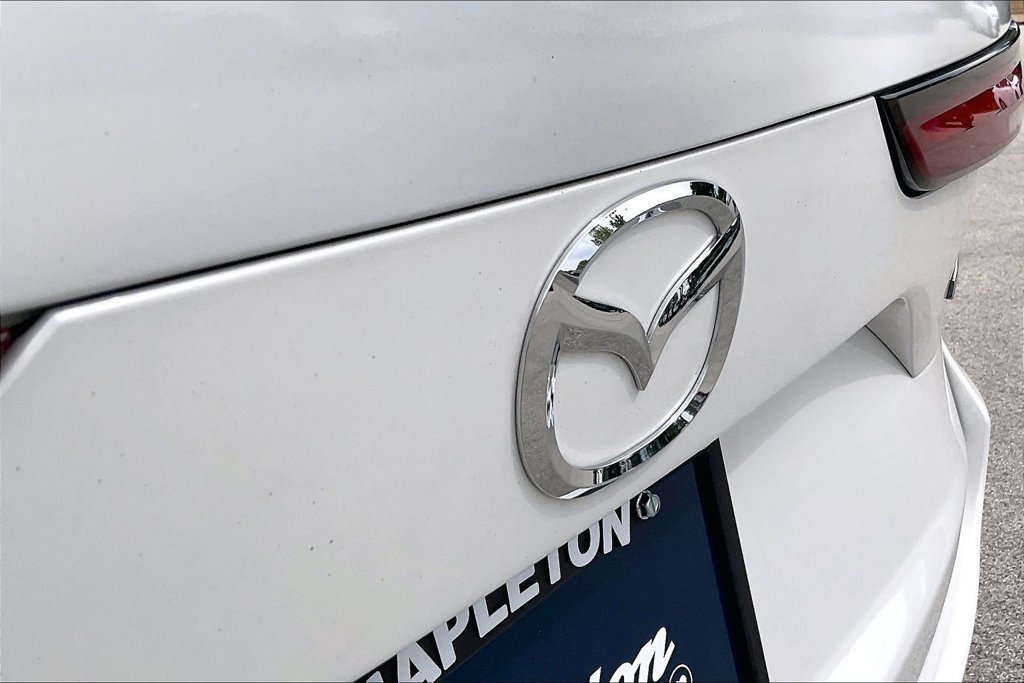 Used 2025 MAZDA CX-70 3.3 Turbo w/ Premium Package AWD/4WD image 8