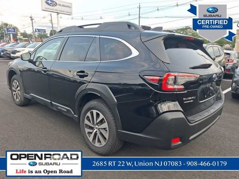Used 2025 Subaru Outback Premium AWD/4WD image 6