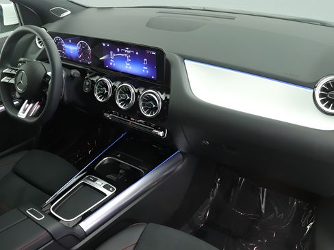 Certified 2026 Mercedes-Benz GLA 35 AMG 4MATIC image 22