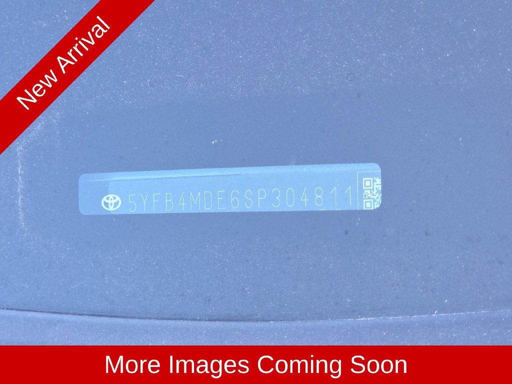 Used 2025 Toyota Corolla LE FWD image 10