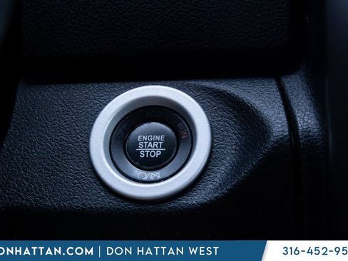 Used 2017 RAM 1500 Limited RWD image 10