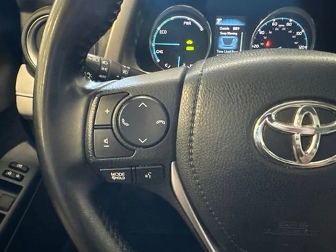 Used 2017 Toyota RAV4 XLE w/ All Weather Liner Package AWD/4WD image 22