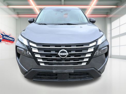 Used 2024 Nissan Rogue S AWD/4WD image 6