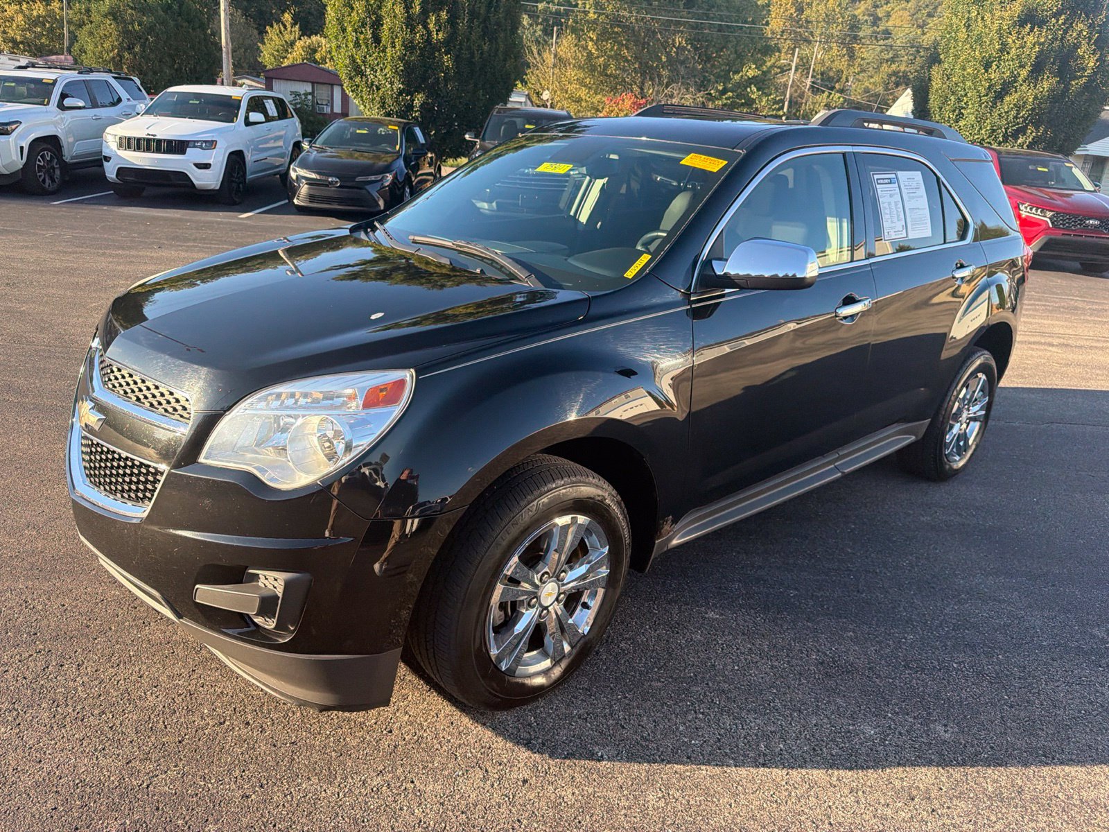 Used 2015 Chevrolet Equinox LT w/ Driver Convenience Package FWD image 9