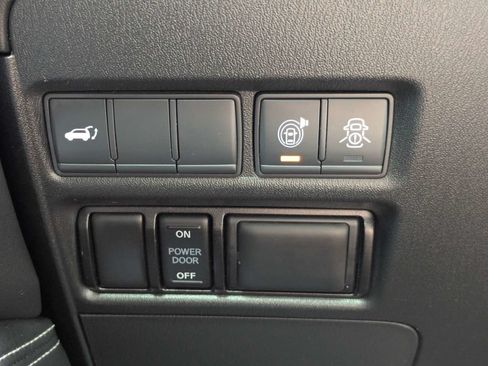 Used 2020 Nissan Armada SL w/ Premium Package RWD image 29