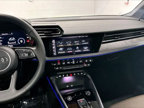 Used 2025 Audi A3 2.0T Premium w/ Convenience Package image 9