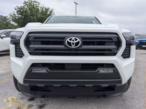 Used 2024 Toyota Tacoma SR5 RWD image 8