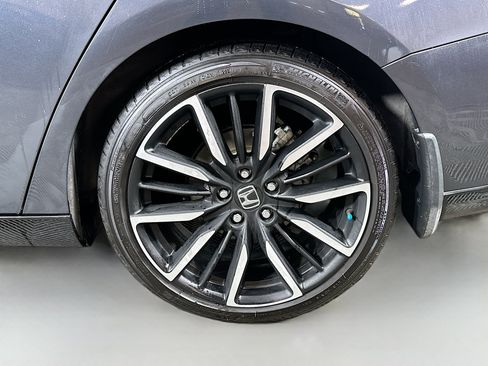 Used 2023 Honda Accord Touring image 31