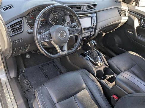 Used 2018 Nissan Rogue SL FWD image 9