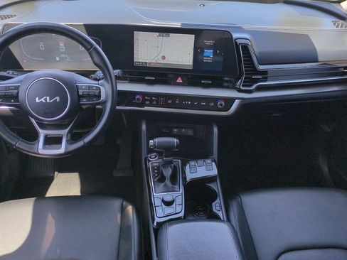 Used 2024 Kia Sportage EX FWD image 21