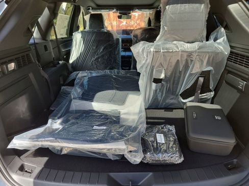 New 2026 MAZDA CX-90 3.3 Turbo w/ Premium Plus Pkg image 9