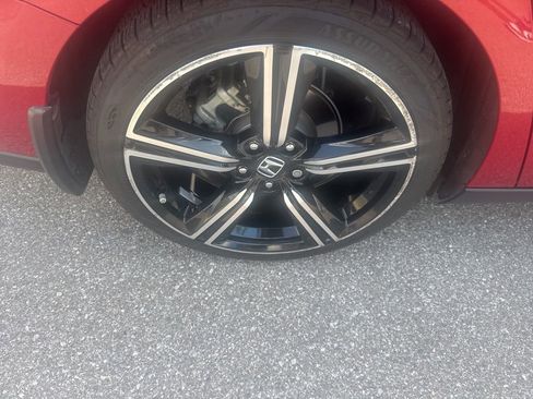 Used 2023 Honda Accord Sport image 9