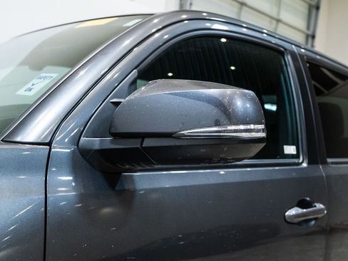 Certified 2023 Toyota Tacoma TRD Off-Road image 9