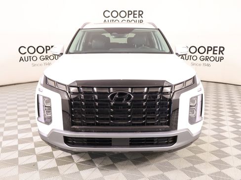 Certified 2025 Hyundai Palisade SEL image 9