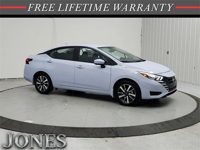 New 2025 Nissan Versa SV w/ Trunk Package