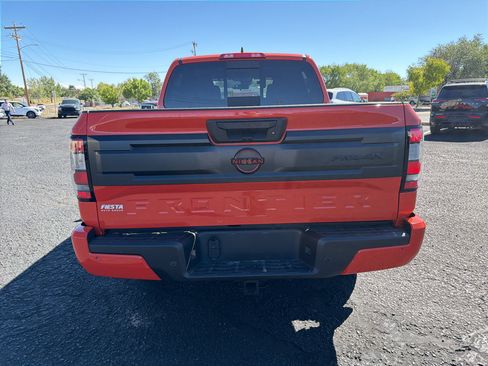 Used 2025 Nissan Frontier PRO-4X w/ Pro Convenience Package AWD/4WD image 7