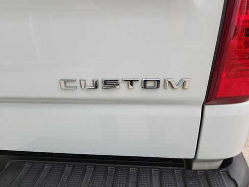 Used 2023 Chevrolet Silverado 1500 Custom Trail Boss image 10
