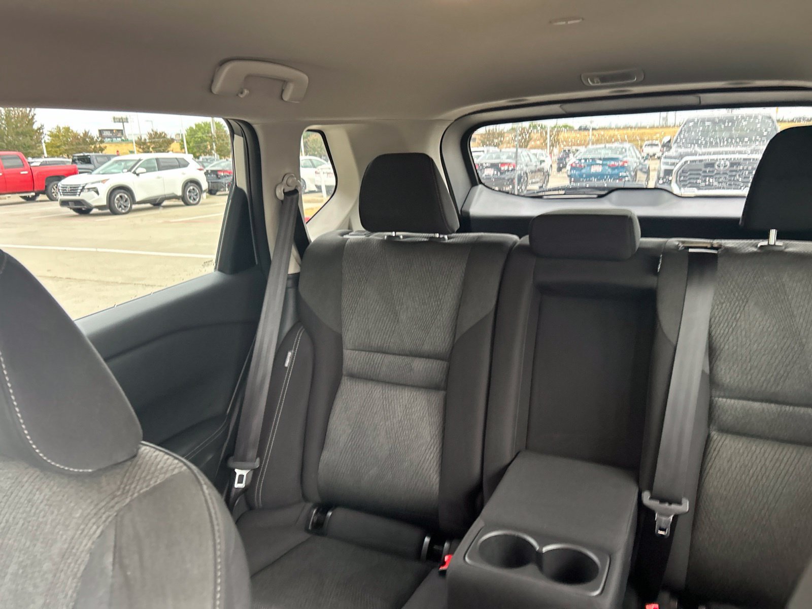 Used 2024 Nissan Rogue SV FWD image 22