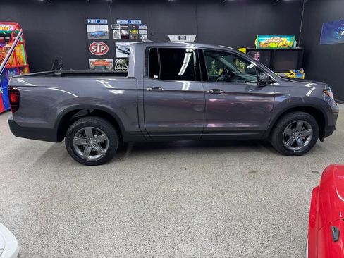 Used 2023 Honda Ridgeline RTL-E image 6