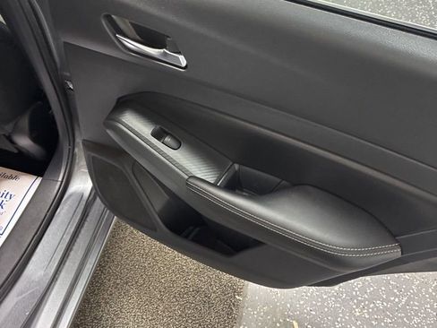 Used 2022 Nissan Altima 2.5 SV image 25