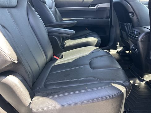 Used 2021 Hyundai Palisade SEL w/ Premium Package image 16