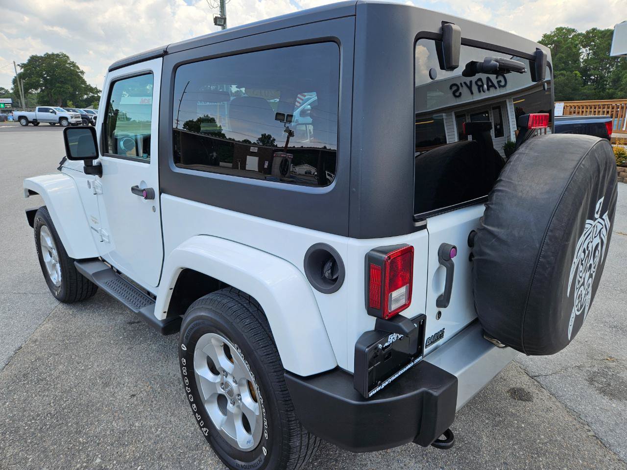 Used 2015 Jeep Wrangler Sahara w/ Dual Top Group AWD/4WD image 4