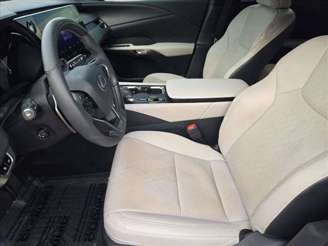 Used 2023 Lexus RX 350 Premium Plus w/ Cold Area Package FWD image 16