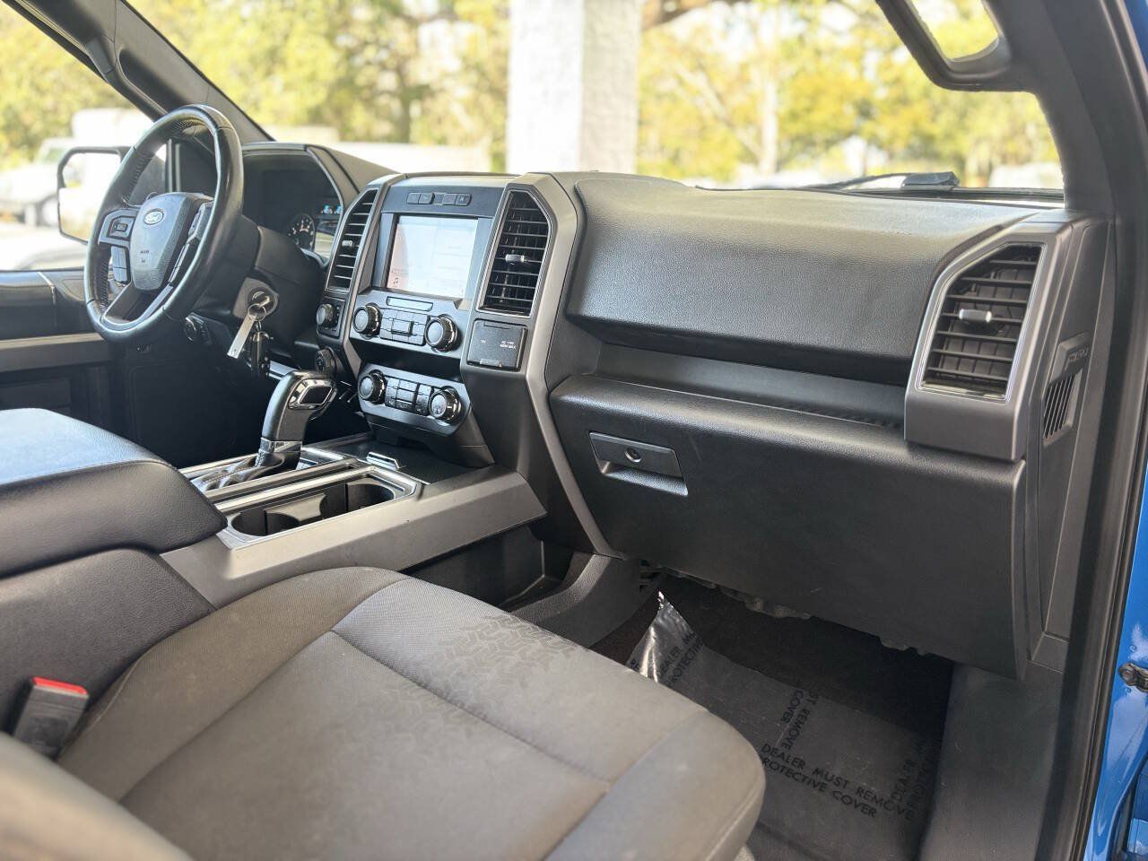 Used 2019 Ford F150 XLT w/ Equipment Group 302A Luxury AWD/4WD image 25