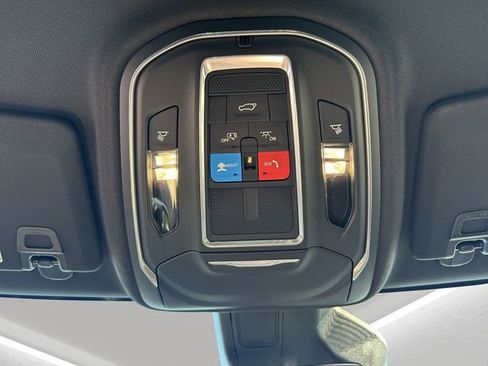New 2026 Jeep Grand Cherokee Altitude AWD/4WD image 35