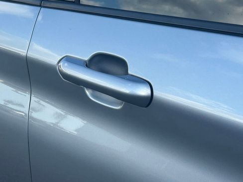 Certified 2022 Ford Explorer XLT w/ Equipment Group 202A image 23