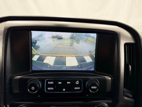 Used 2018 Chevrolet Silverado 1500 LT w/ LT Eassist Package image 35