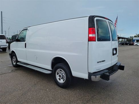 Certified 2023 GMC Savana 2500 w/ Driver Convenience Package image 3