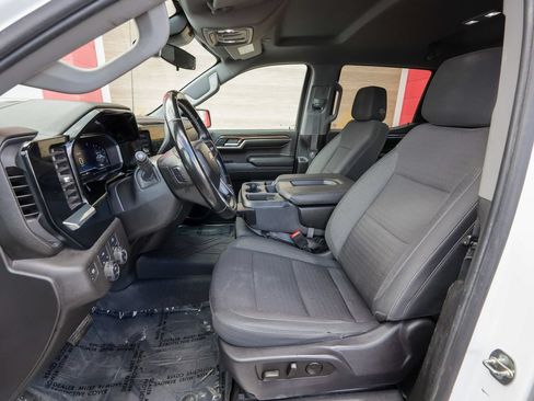 Used 2024 Chevrolet Silverado 1500 LT w/ Protection Package AWD/4WD image 13