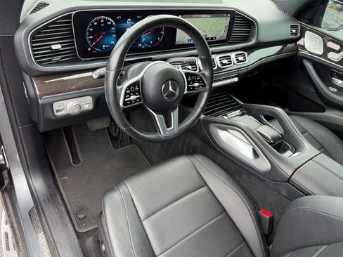 Used 2020 Mercedes-Benz GLE 350 4MATIC w/ Premium Package image 10