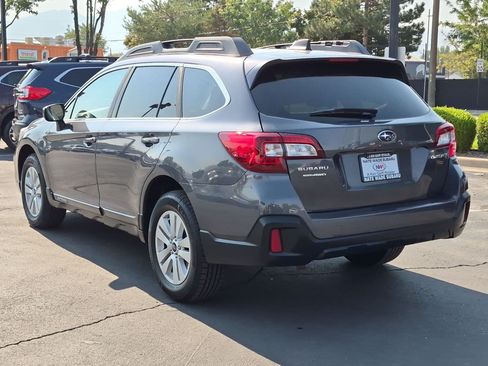Used 2018 Subaru Outback 2.5i Premium AWD/4WD image 5