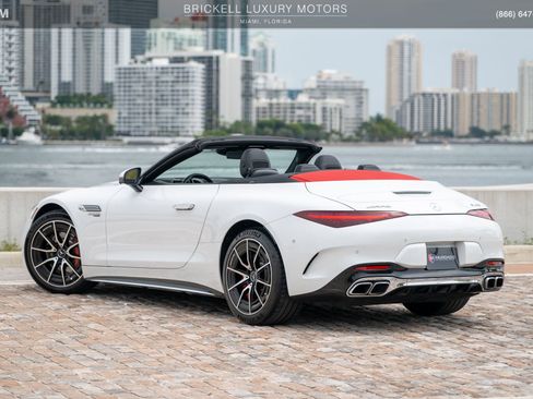 Used 2023 Mercedes-Benz SL 55 AMG 4MATIC image 11