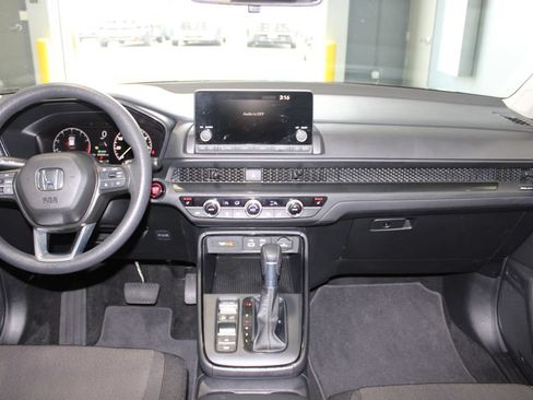 Used 2025 Honda CR-V EX image 13