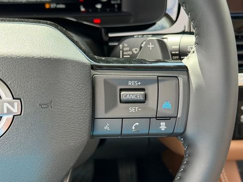 New 2026 Nissan Pathfinder Platinum AWD/4WD image 16