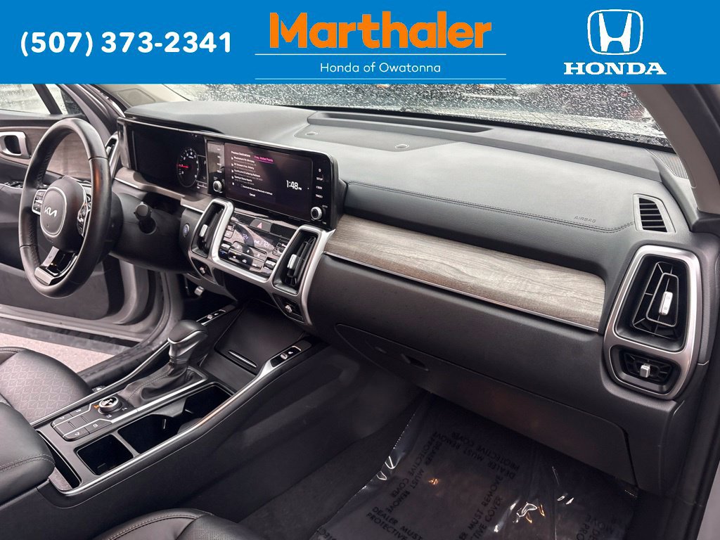 Used 2023 Kia Sorento S AWD/4WD image 20