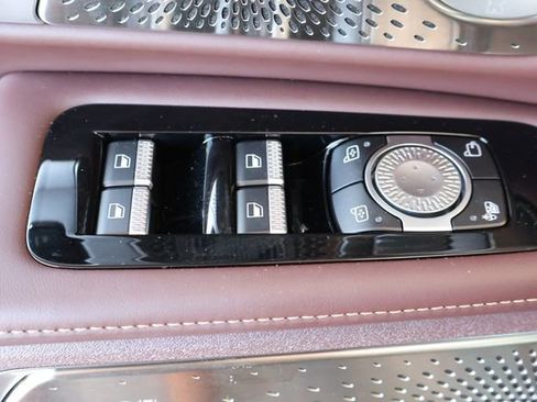 New 2026 Lincoln Nautilus Black Label w/ Jet Appearance Package AWD/4WD image 11