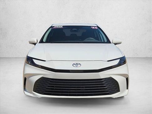 Used 2025 Toyota Camry LE FWD image 2