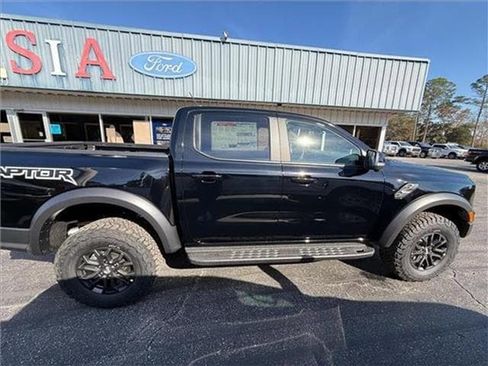 New 2025 Ford Ranger Raptor image 24