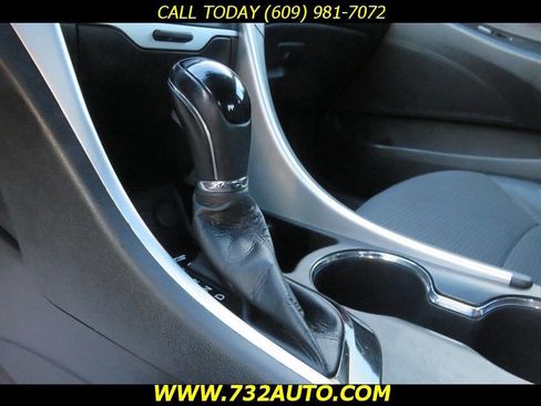 Used 2012 Hyundai Sonata SE image 13