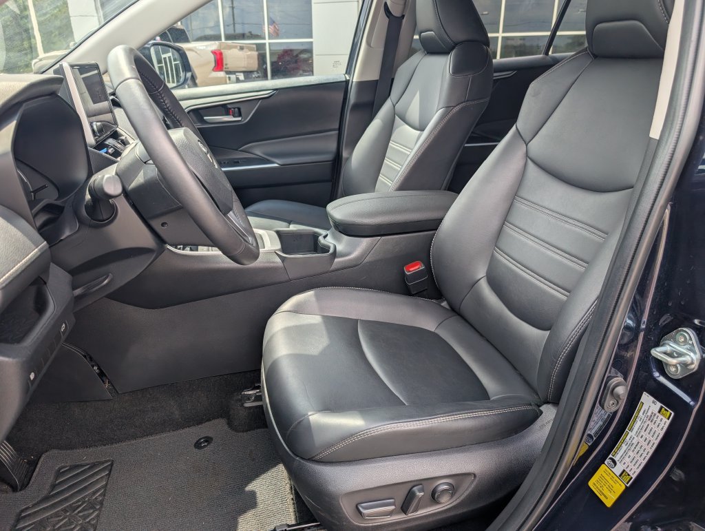 Used 2024 Toyota RAV4 XLE Premium FWD image 11